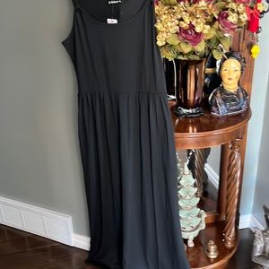 Long black Maxi summer dress with pockets